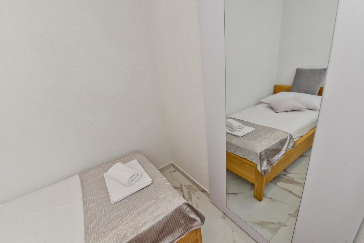 Apartment Sun Vir Δωμάτιο φωτογραφία