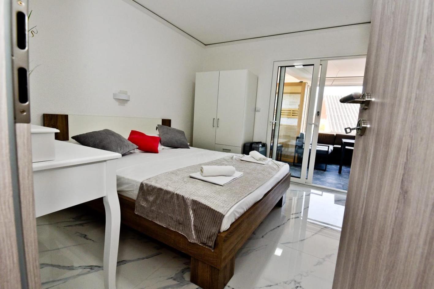 Apartment Sun Vir Δωμάτιο φωτογραφία