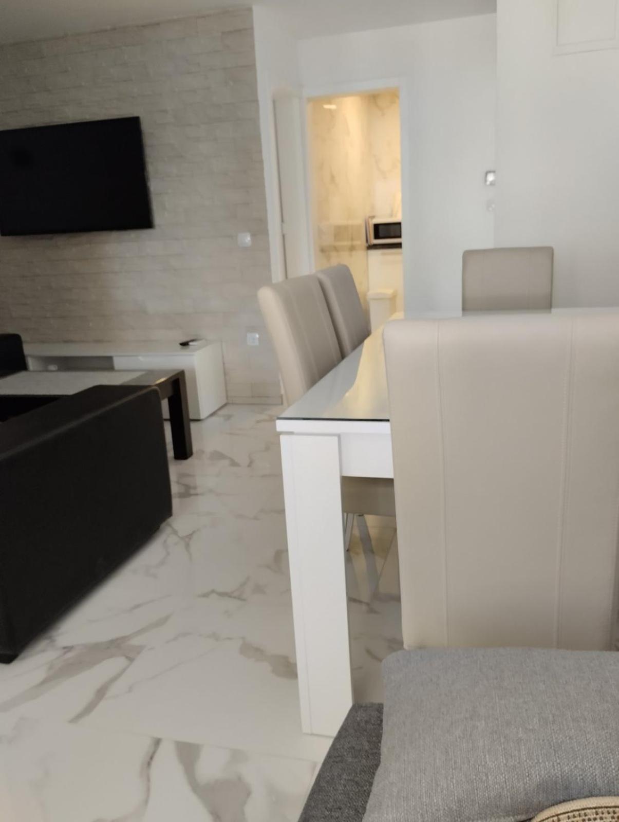 Apartment Sun Vir Δωμάτιο φωτογραφία