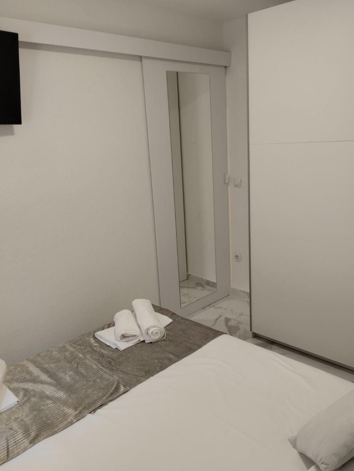 Apartment Sun Vir Δωμάτιο φωτογραφία